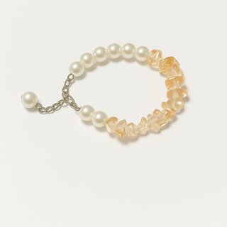                       Techiefox Adjustable Bracelet with Classic Pearls and Contemporary Plastic Beads                                              