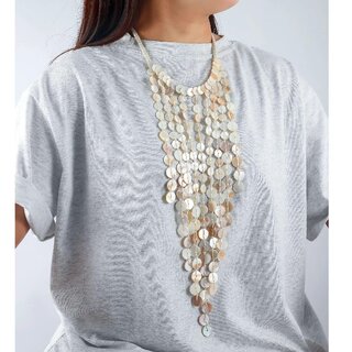 Boho Layered Seashell Tassel Necklace Handmade Beach Vacation Jewelry for Women, Simple & Stylish Ocean-Inspired Design (White)