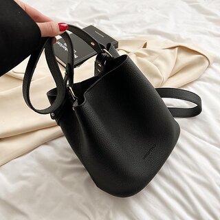 Stylish Leather Tote Bag for Women, Versatile Convertible Shoulder & Crossbody Bucket Bag (Black)