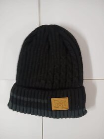 BIYANKA Gent's Winter Woolen Pure Wool Cap/Warmer - Pack of 1