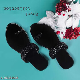 Black Solid One-Toe Flats For Women