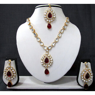                       Nice Maroon Kundan necklace set                                              