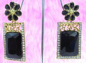 Black Flower Stud Earring