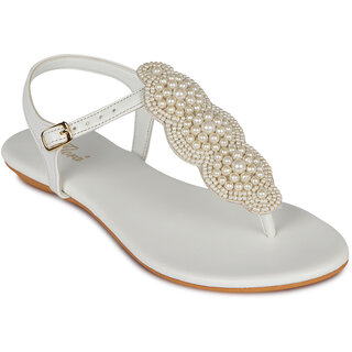Flora Casual Wear WhiteFlat Sandal