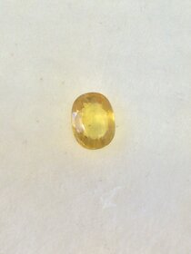 Real yellow sapphire   (pukhraj) 2.50  cts