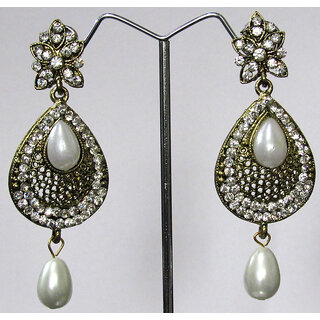 White Drop Stone Tilak Pearl Earring White Drop Stone Tilak Pearl Earring