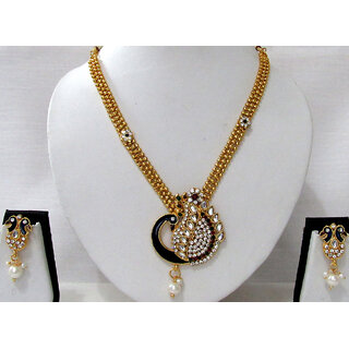                       Golden maroon green peacock pendant necklace set                                              