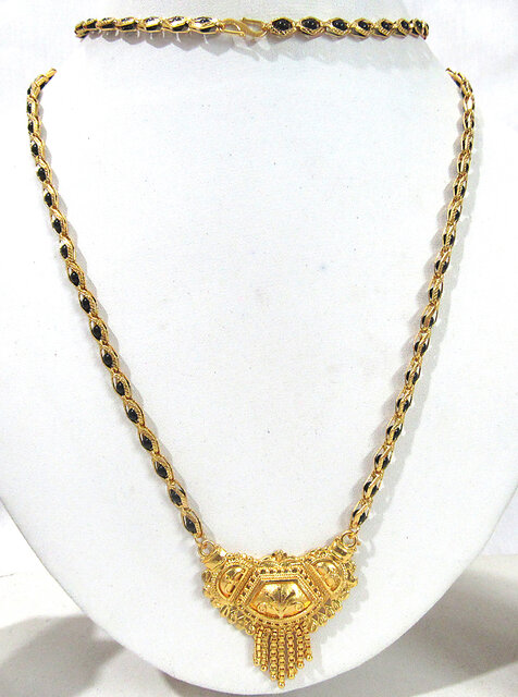 New fashion deals gold mangalsutra