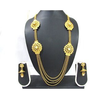 Golden Double Tilak Brooch 4 Line Necklace Set Golden Double Tilak Brooch 4 Line Necklace Set