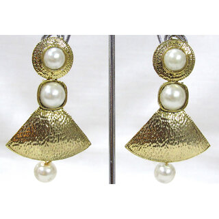                       Antic Pearl Drop Earring                                              