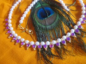 Purple beds pearl necklace