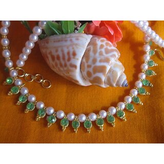 green pearl necklace