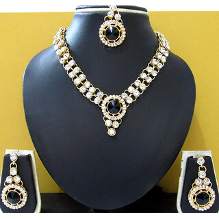                       Black round Stone necklace set                                              