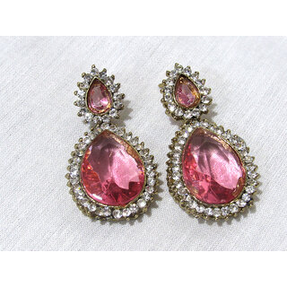                      Pearl Stone Drop Pink Earring                                              