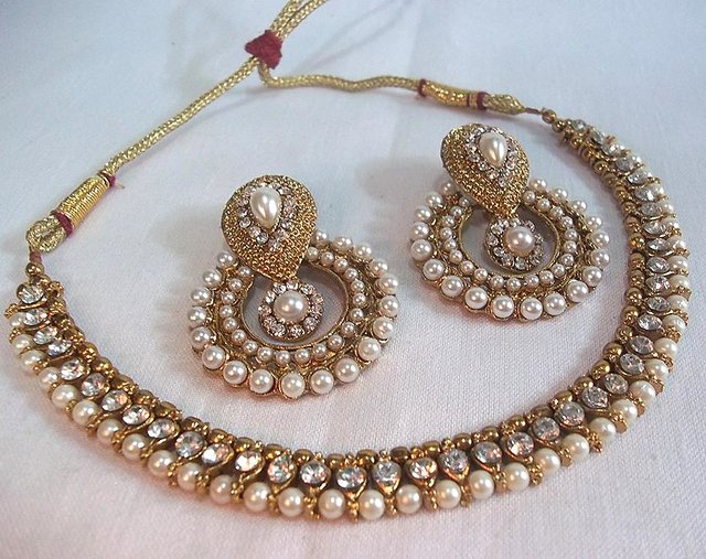 Buy Rose Gold Plated Wedding Jewellery Set Online From Surat Wholesale Shop.