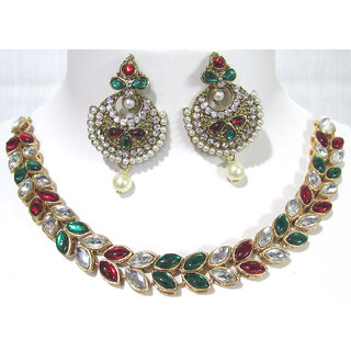                       Maroon Green Leaf Stone Necklace Set                                              