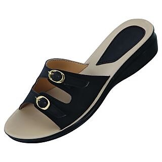 Ladies Artificial Leather Soft Slipper Black And Beige