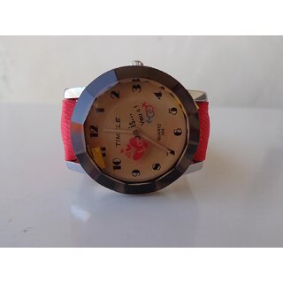                       FRESHINGS - Trendy Wrist Watch with Attractive Dial (FKWAT-28)                                              