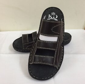 KG SHOEMAKER'S SANDALS AND SHOES