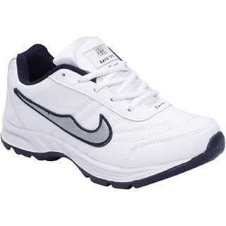 Shopclues sports store shoes offer