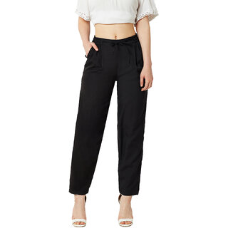                       Women's Black Solid Relaxed Fit Straight Pants                                              