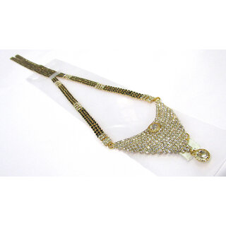                       White Stone Tringle Pendant Mangalsutra                                              