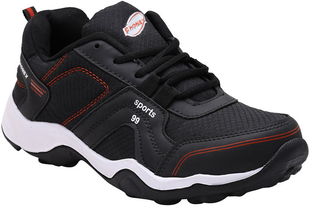 sport shoes price