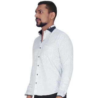White with Black  Blue Print Shirt By Corporate Club