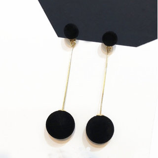 black earrings for womens