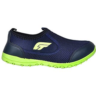 bata walking shoes for womens