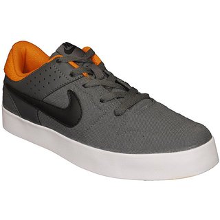 nike liteforce iii grey sneakers