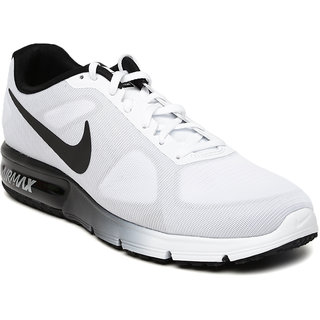 25 000 nike shoes
