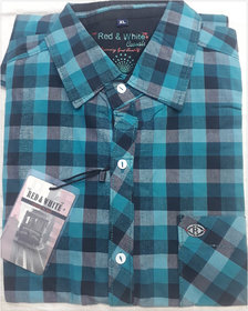RED AND WHITE Men's Half Sleeve Casual Shirt (Apple Cut)