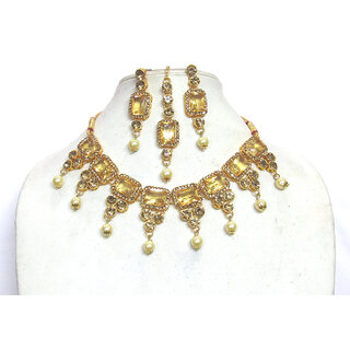                       Beautiful Golden Suqure Stone Pearl Drop Necklace Set                                              