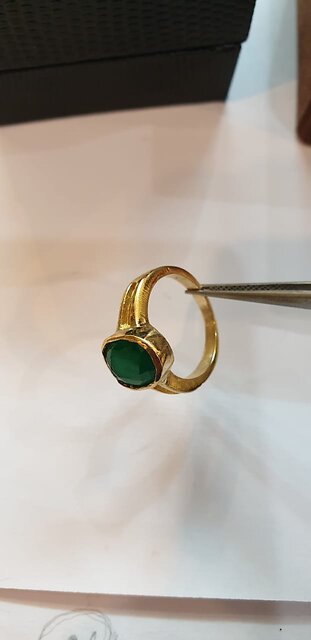 Buy 18Kt Diamond Emerald Ring 148DG9459 Online from Vaibhav Jewellers