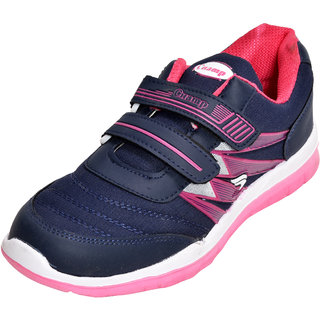 champs women sneakers