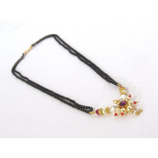                       Beautiful Pink And White Preals Maharashtrian Mangalsutra                                              