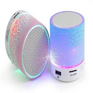 Speaker with pendrive slot Outlet