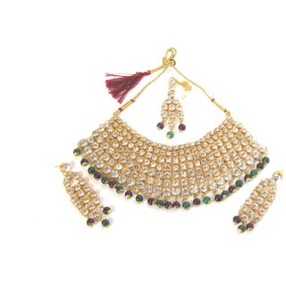                       Beautiful Green and Maroon Drop Wedding Necklace Set                                              