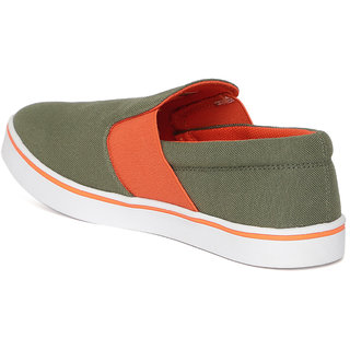 ucb slip on