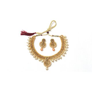                       Golden Drop Small Polki Pendant Necklace Set                                              