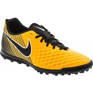 Buy Nike Men&#39;s Yellow Sports Shoe Online @ ₹4495 from ShopClues