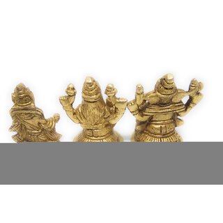                       Laxmi, Ganesh and Kuber Murti                                              