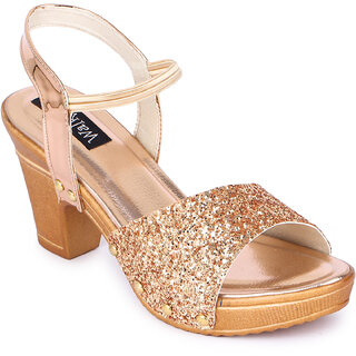 Sandal hotsell dikhao sandal