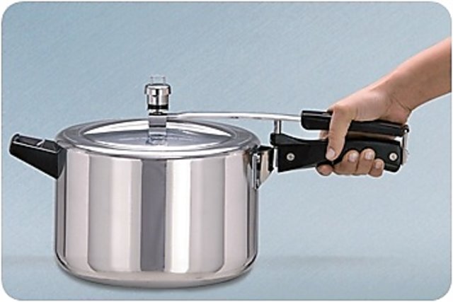 Milton handi pressure online cooker 7 litre price